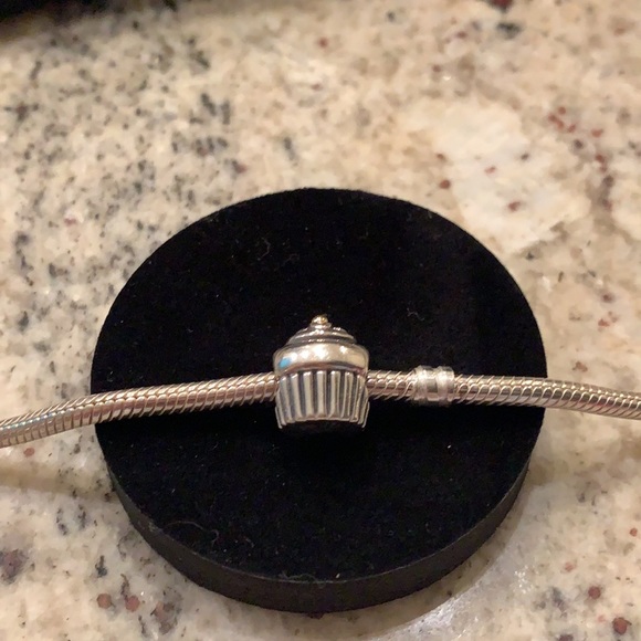 Pandora Retired Cupcake Charm Two Tone S925 ALE Bracelet Jewelry NWOT - Picture 8 of 9